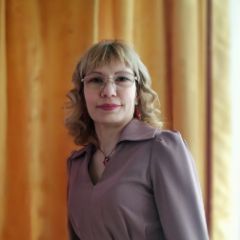 Евстратова Любовь
